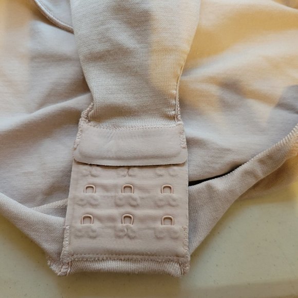 SPANX Slimmer & Shine Open Bust Bodysuit Shaper Beige Plus 1X - Picture 4 of 7